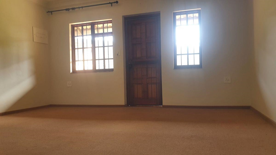 1 Bedroom Property for Sale in White River Mpumalanga