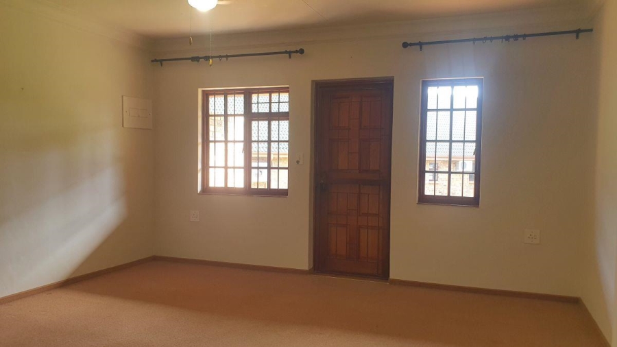 1 Bedroom Property for Sale in White River Mpumalanga