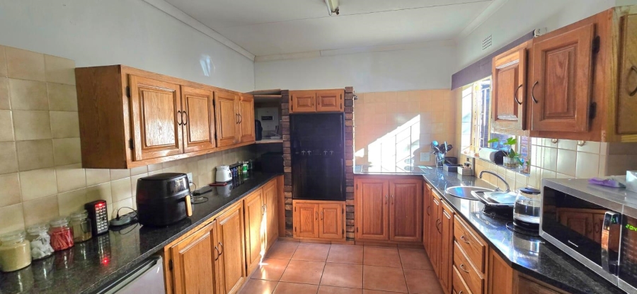 5 Bedroom Property for Sale in West Acres Mpumalanga