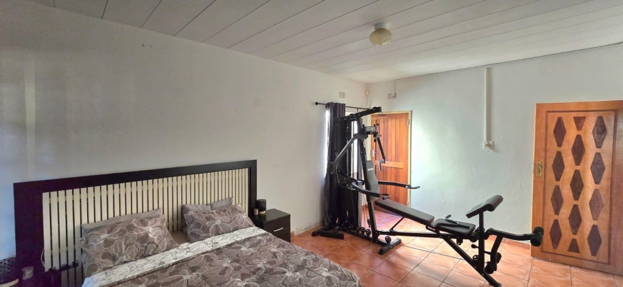 5 Bedroom Property for Sale in West Acres Mpumalanga