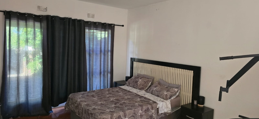 5 Bedroom Property for Sale in West Acres Mpumalanga