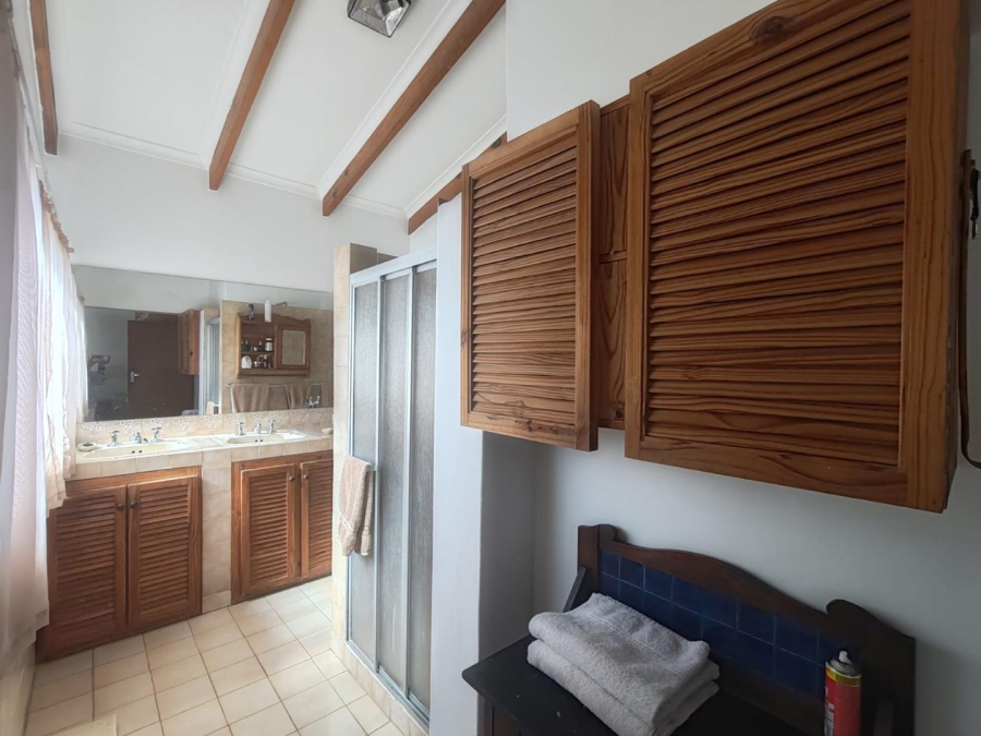 3 Bedroom Property for Sale in West Acres Mpumalanga