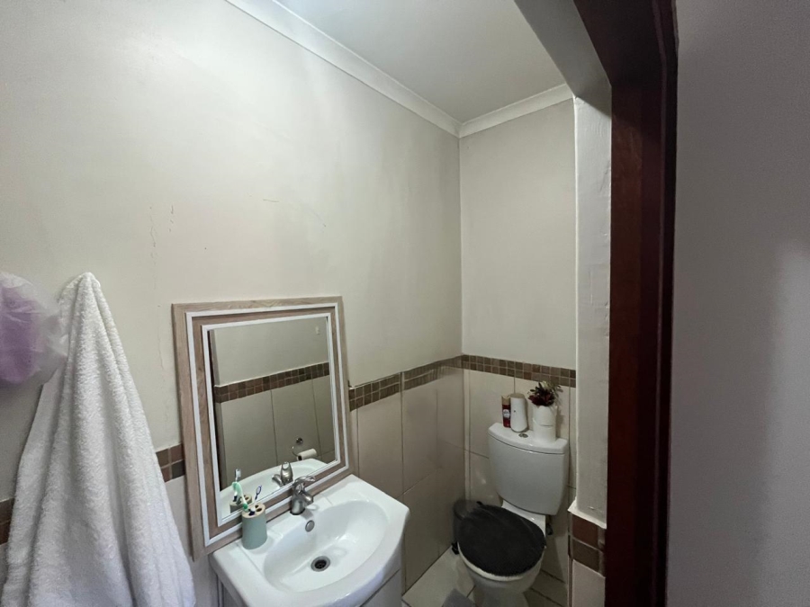 3 Bedroom Property for Sale in Sonheuwel Mpumalanga