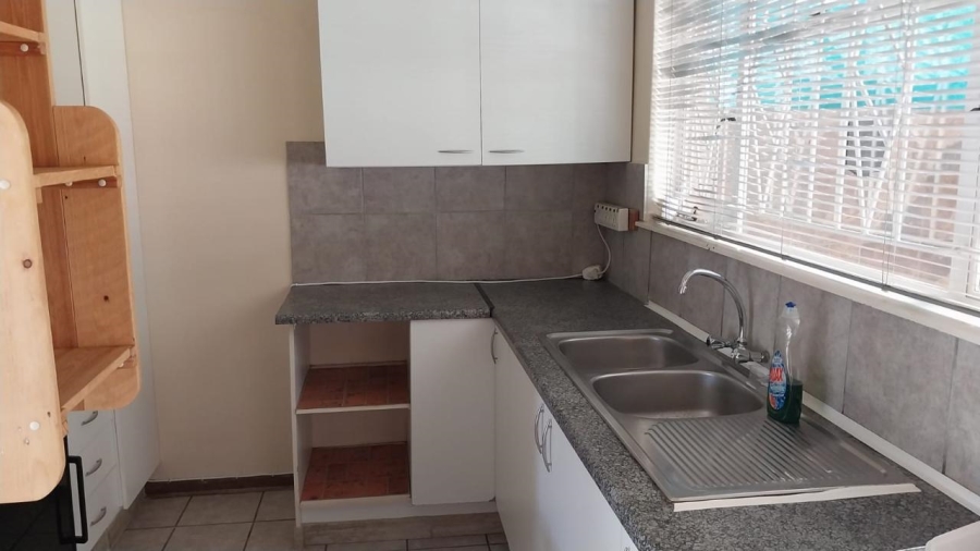 7 Bedroom Property for Sale in Eloff Mpumalanga