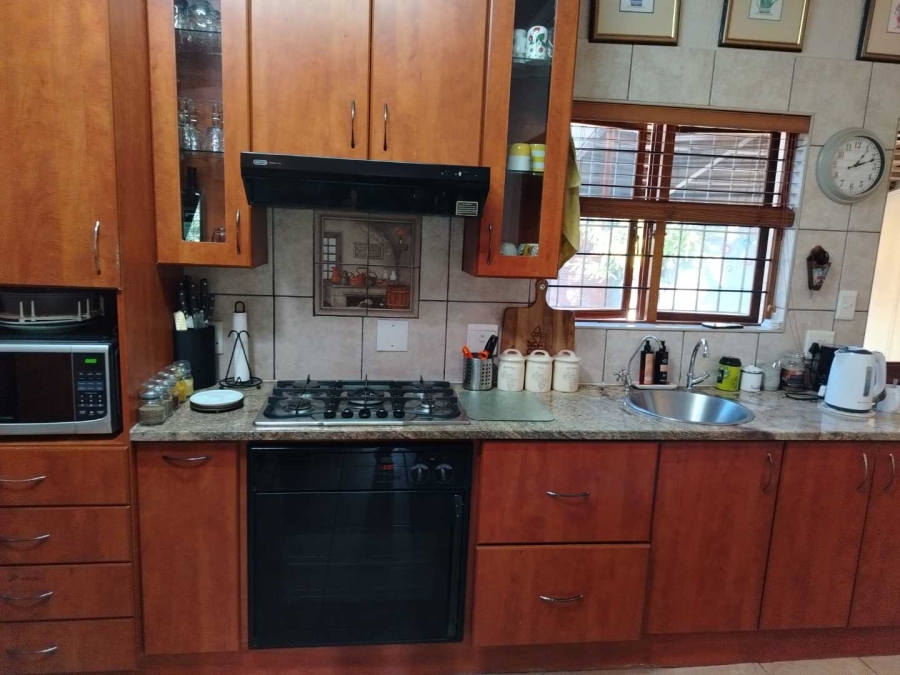 3 Bedroom Property for Sale in Stonehenge Mpumalanga