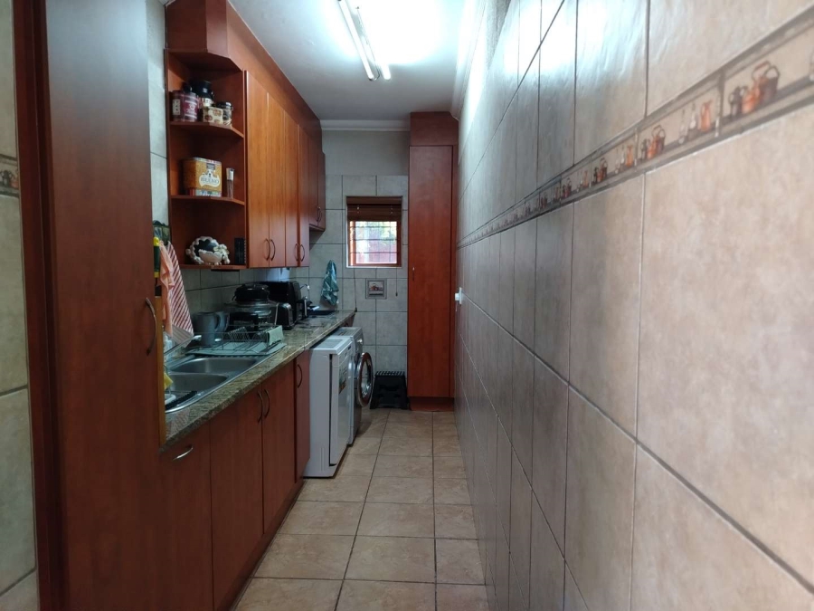 3 Bedroom Property for Sale in Stonehenge Mpumalanga