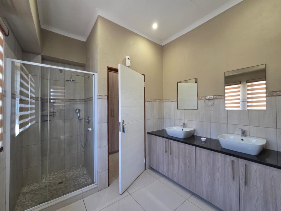 4 Bedroom Property for Sale in Riverside Park Mpumalanga