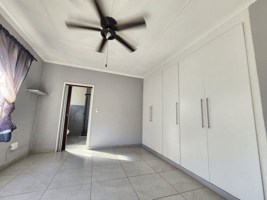 To Let 4 Bedroom Property for Rent in White River Mpumalanga
