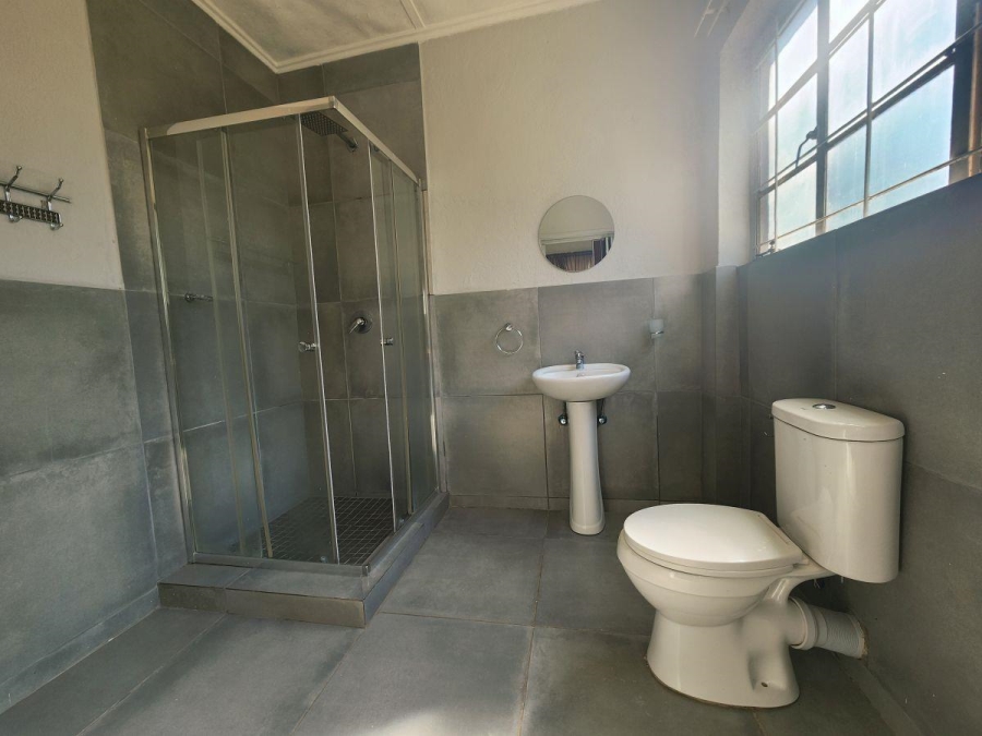 To Let 4 Bedroom Property for Rent in White River Mpumalanga
