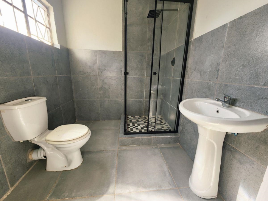 To Let 4 Bedroom Property for Rent in White River Mpumalanga