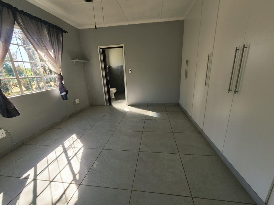 To Let 4 Bedroom Property for Rent in White River Mpumalanga