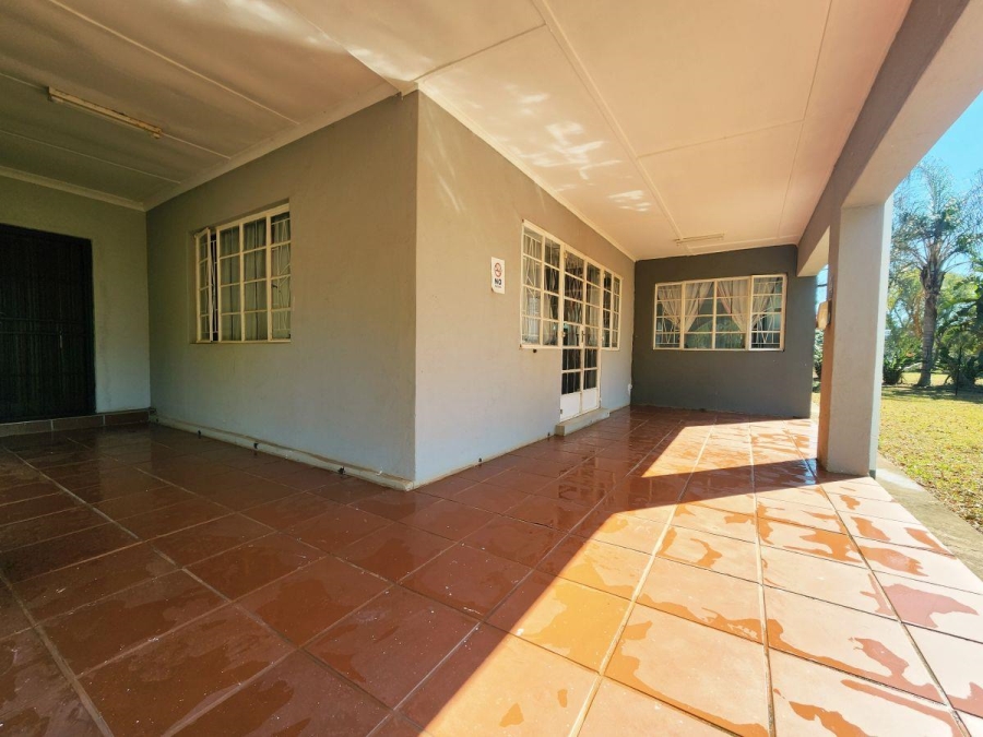 To Let 4 Bedroom Property for Rent in White River Mpumalanga