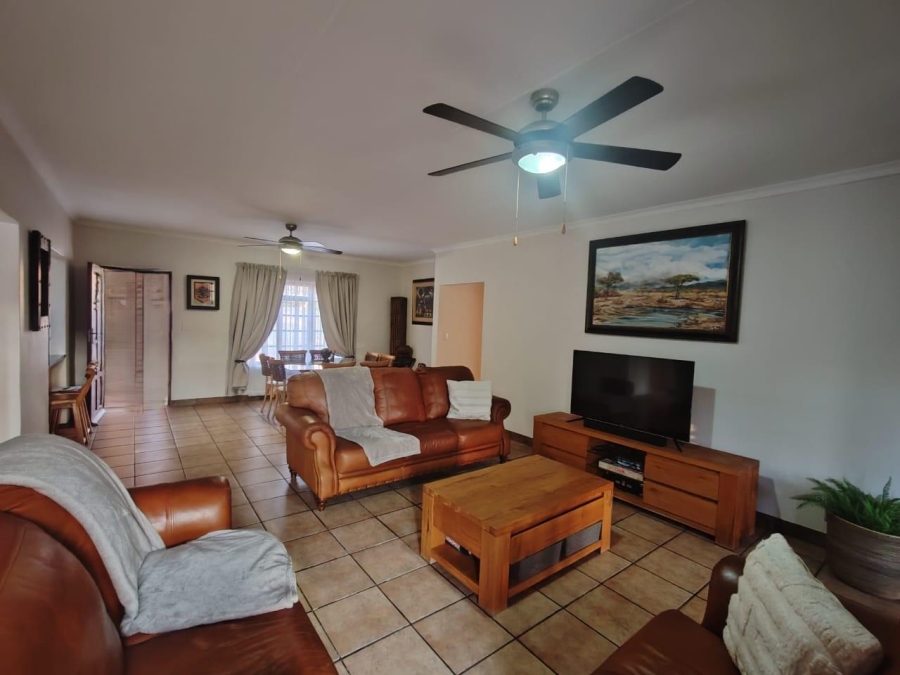3 Bedroom Property for Sale in West Acres Mpumalanga