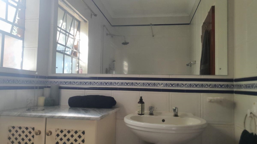 6 Bedroom Property for Sale in White River Mpumalanga