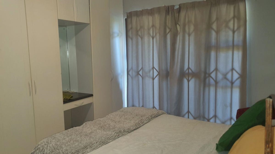 6 Bedroom Property for Sale in White River Mpumalanga
