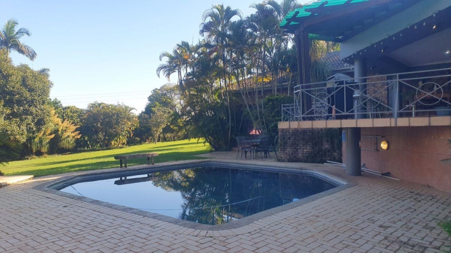 6 Bedroom Property for Sale in White River Mpumalanga