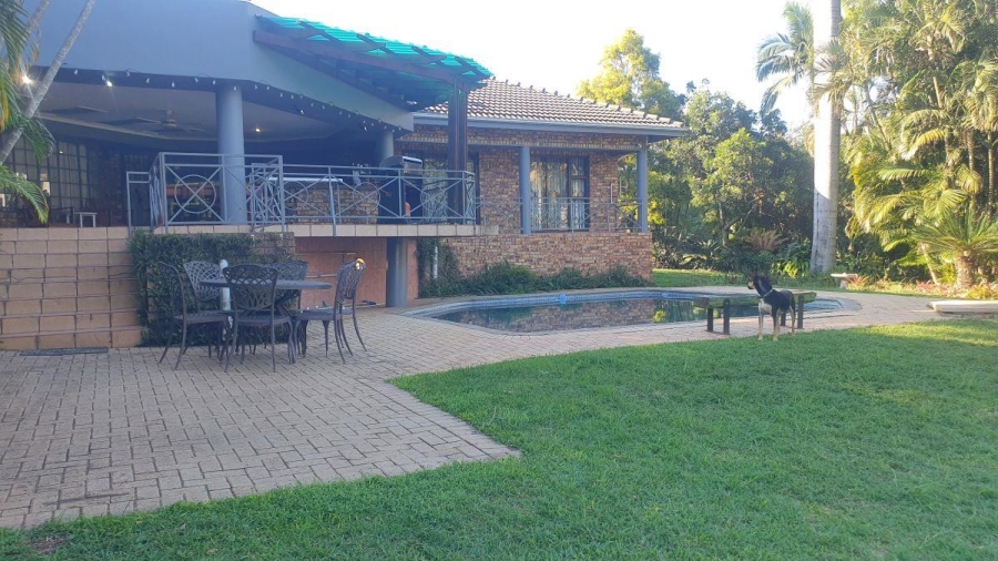 6 Bedroom Property for Sale in White River Mpumalanga