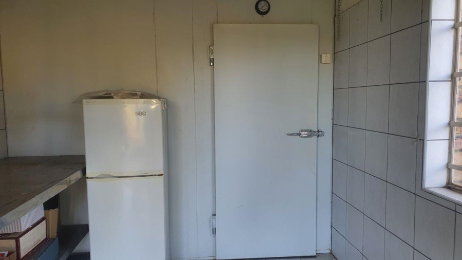 6 Bedroom Property for Sale in White River Mpumalanga