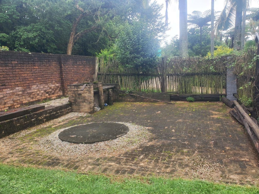 6 Bedroom Property for Sale in White River Mpumalanga