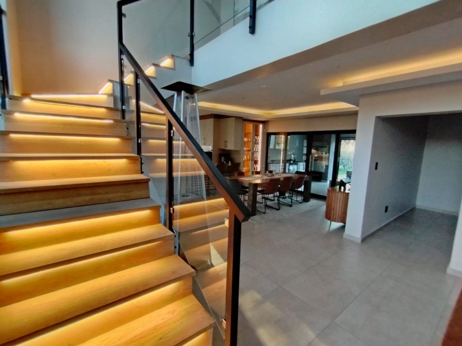 6 Bedroom Property for Sale in Elawini Lifestyle Estate Mpumalanga