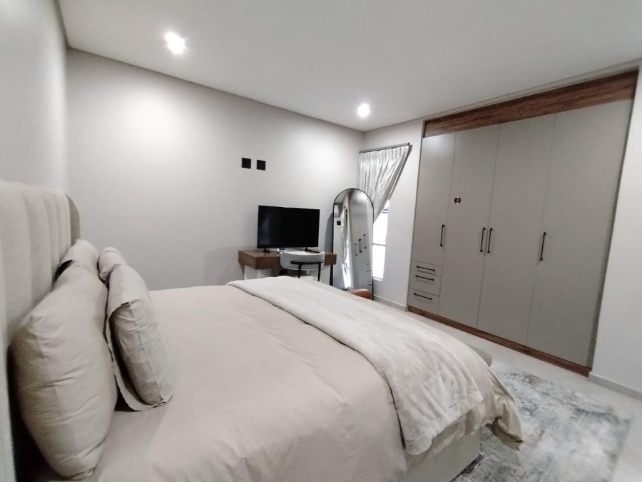 6 Bedroom Property for Sale in Elawini Lifestyle Estate Mpumalanga