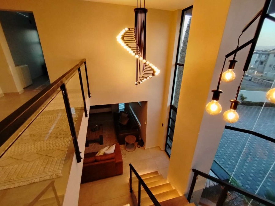 6 Bedroom Property for Sale in Elawini Lifestyle Estate Mpumalanga