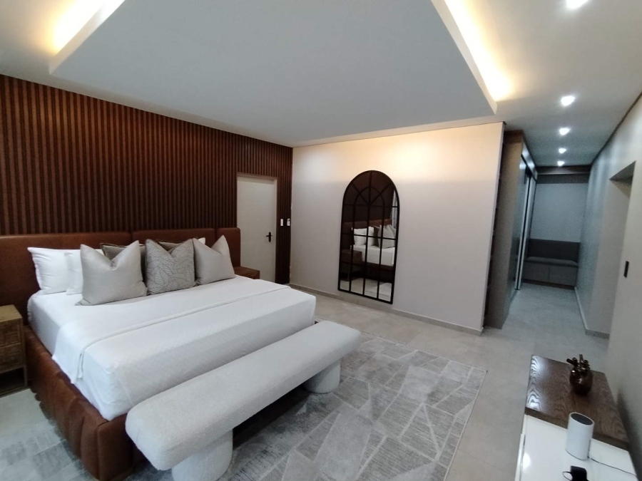 6 Bedroom Property for Sale in Elawini Lifestyle Estate Mpumalanga