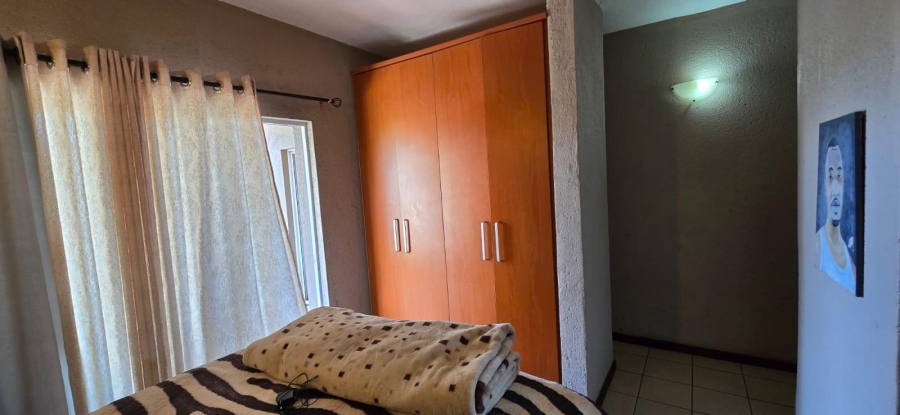 2 Bedroom Property for Sale in West Acres Mpumalanga