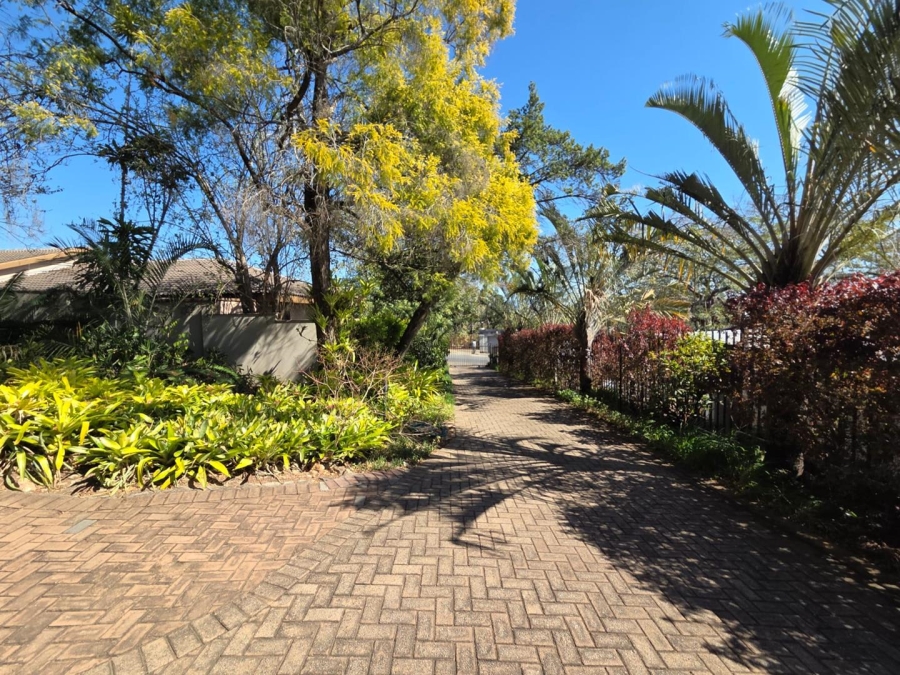 6 Bedroom Property for Sale in Nelspruit Mpumalanga