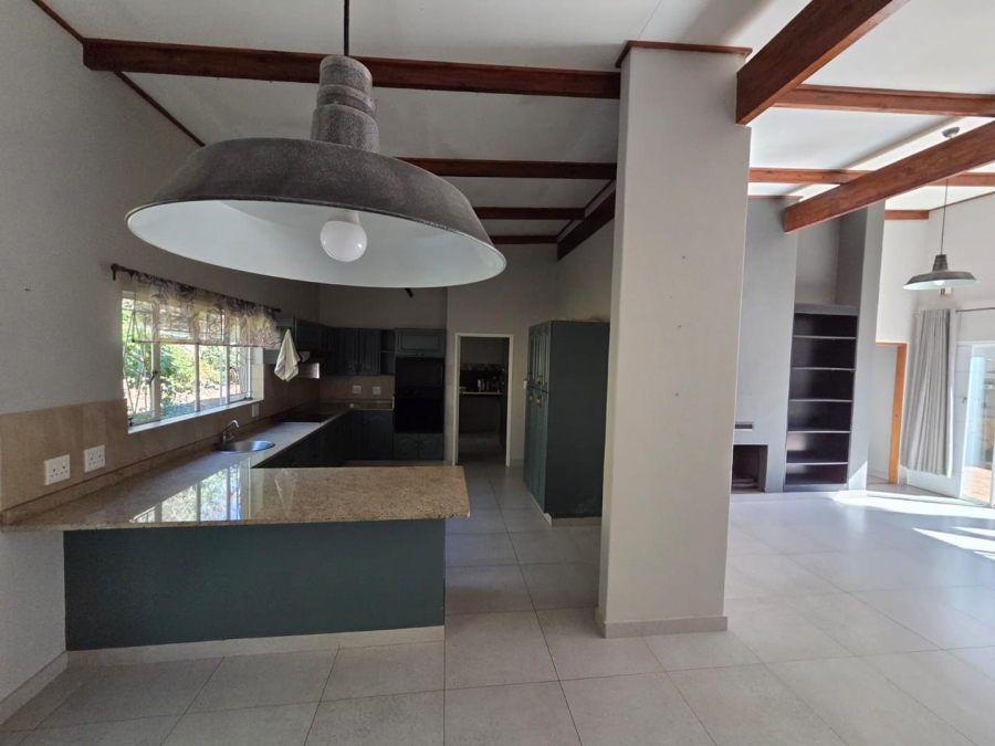 6 Bedroom Property for Sale in Nelspruit Mpumalanga