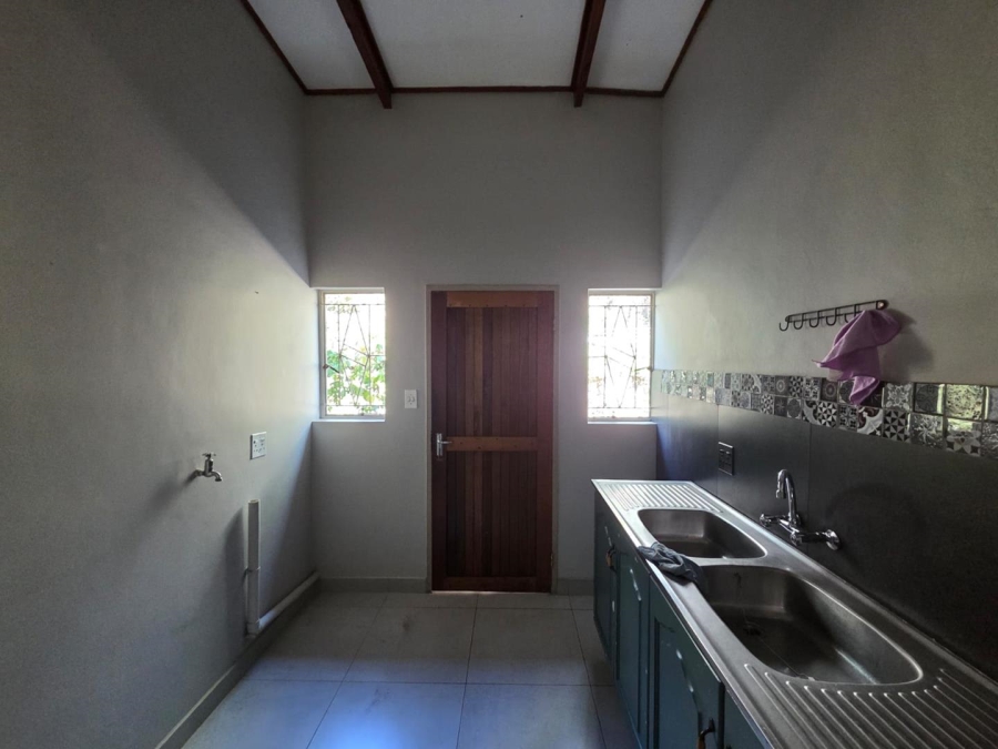 6 Bedroom Property for Sale in Nelspruit Mpumalanga