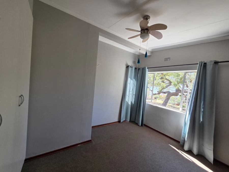 6 Bedroom Property for Sale in Nelspruit Mpumalanga