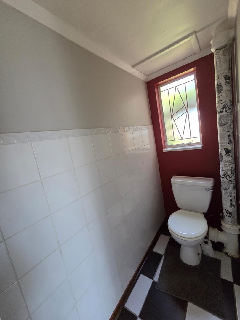 6 Bedroom Property for Sale in Nelspruit Mpumalanga