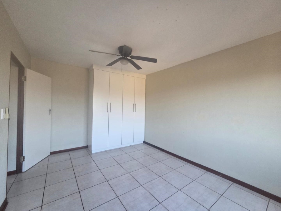 4 Bedroom Property for Sale in Stonehenge Mpumalanga