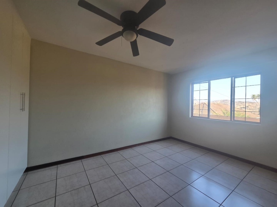 4 Bedroom Property for Sale in Stonehenge Mpumalanga