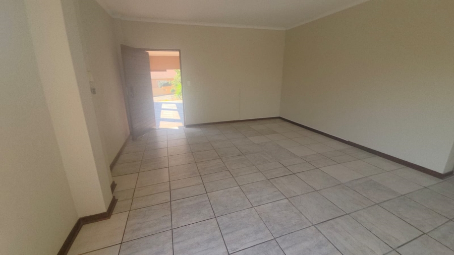 4 Bedroom Property for Sale in Stonehenge Mpumalanga