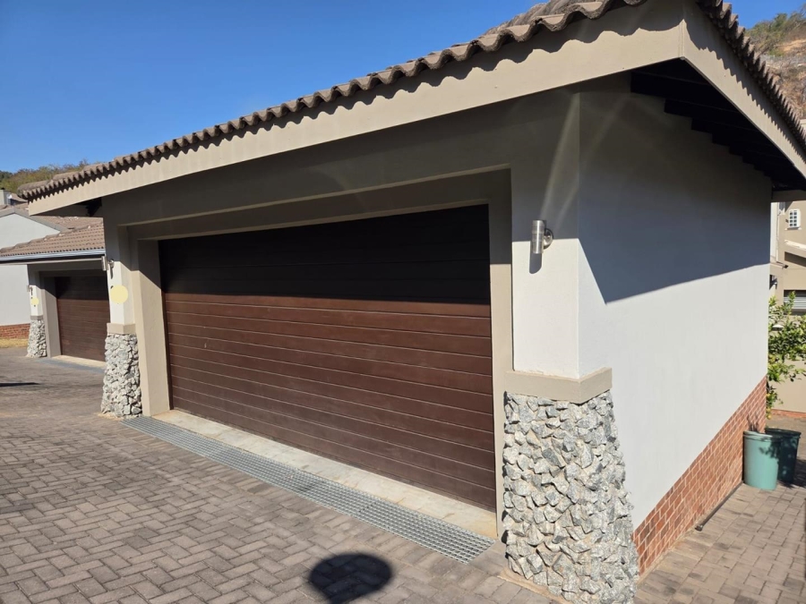 3 Bedroom Property for Sale in Sonheuwel Mpumalanga