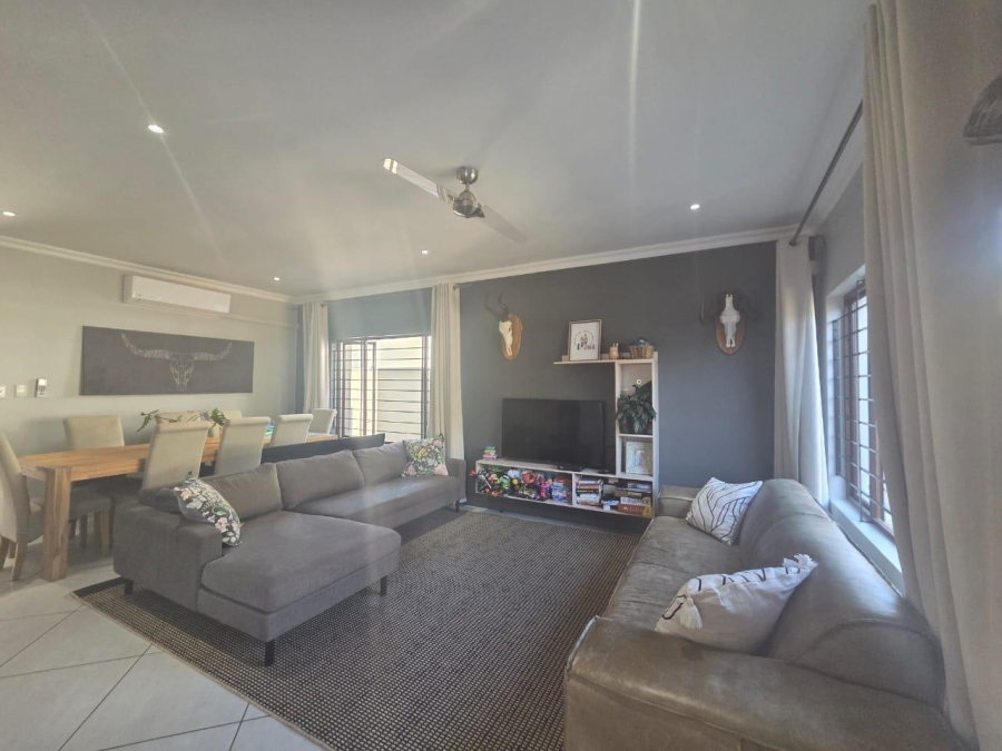 3 Bedroom Property for Sale in Sonheuwel Mpumalanga