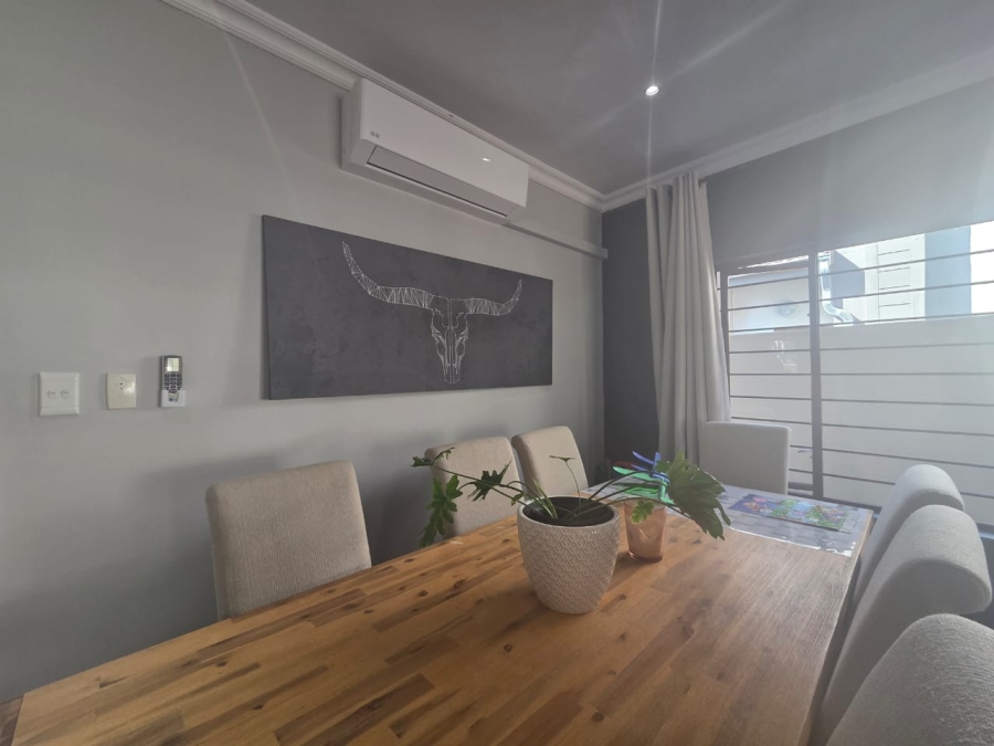 3 Bedroom Property for Sale in Sonheuwel Mpumalanga