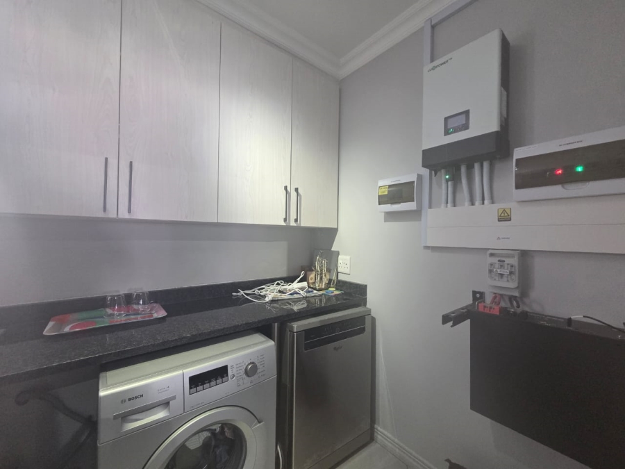 3 Bedroom Property for Sale in Sonheuwel Mpumalanga