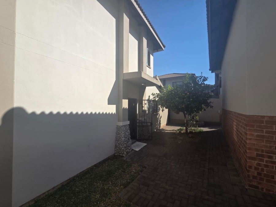 3 Bedroom Property for Sale in Sonheuwel Mpumalanga