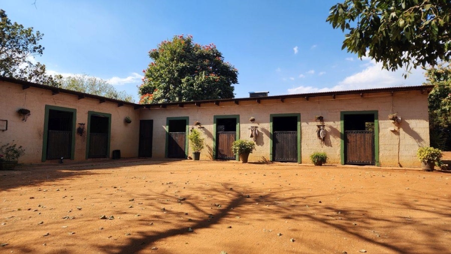 5 Bedroom Property for Sale in White River Mpumalanga