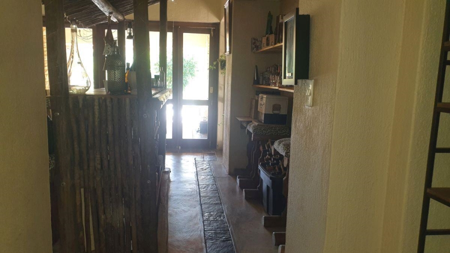 6 Bedroom Property for Sale in White River Mpumalanga