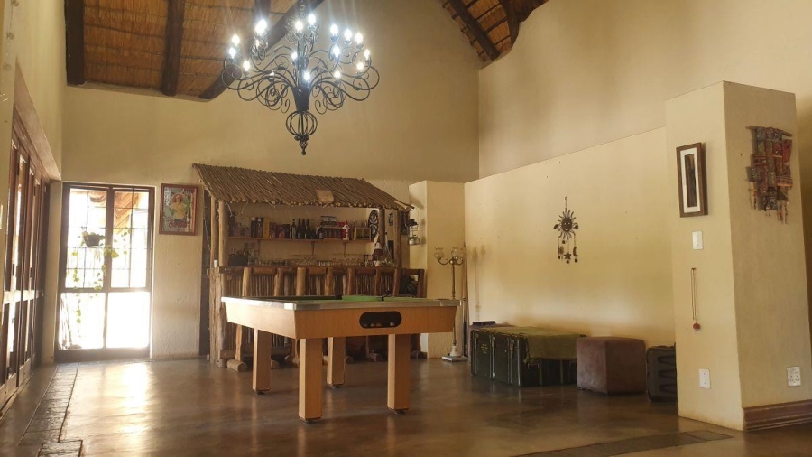 6 Bedroom Property for Sale in White River Mpumalanga