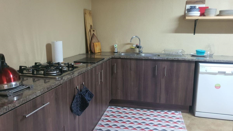 6 Bedroom Property for Sale in White River Mpumalanga