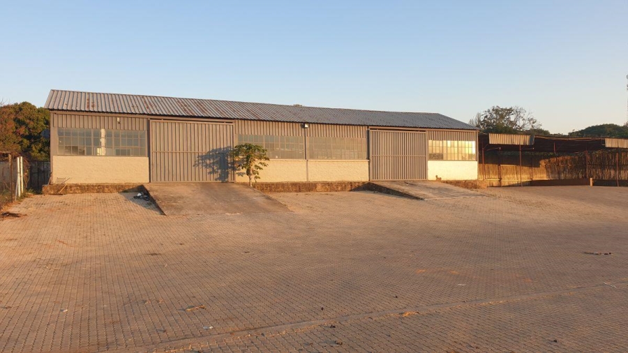 6 Bedroom Property for Sale in White River Mpumalanga