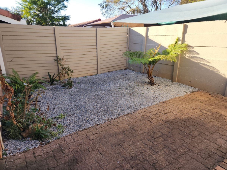 To Let 3 Bedroom Property for Rent in White River Mpumalanga