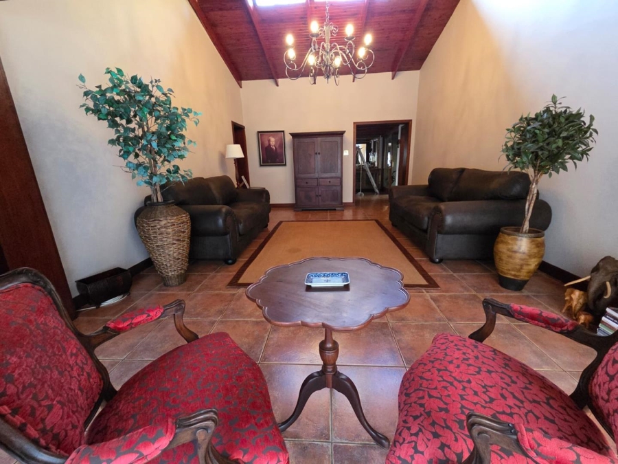6 Bedroom Property for Sale in Nelspruit Mpumalanga