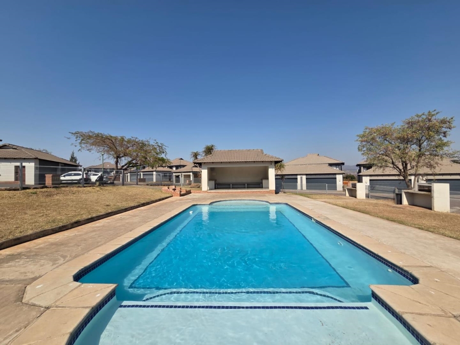 3 Bedroom Property for Sale in Stonehenge Mpumalanga