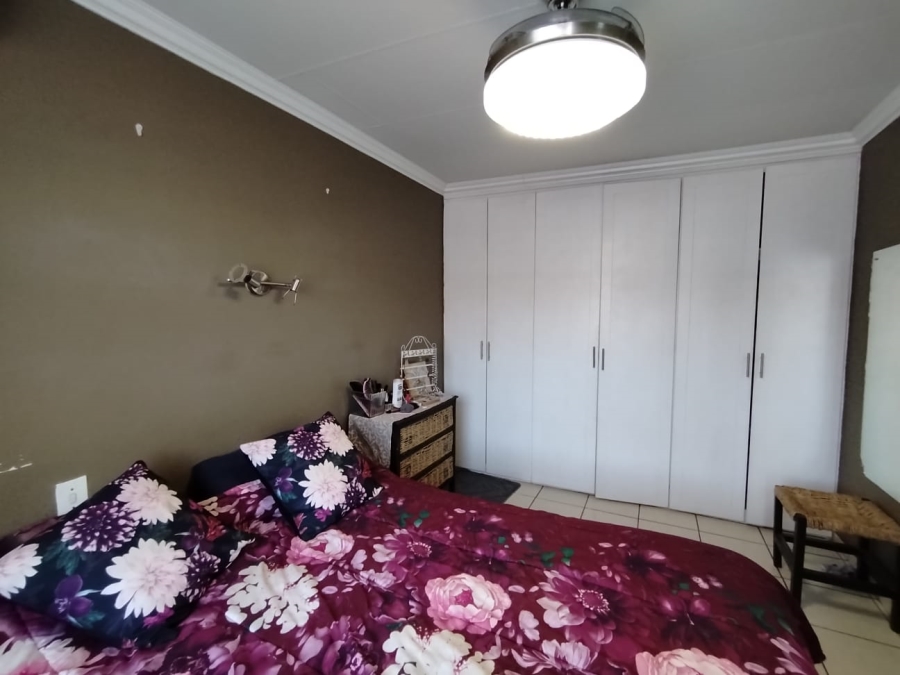 To Let 3 Bedroom Property for Rent in West Acres Mpumalanga